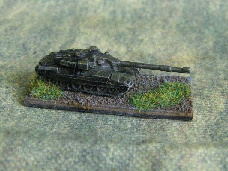 Chieftain Tank Modern Micro Armour: NATO Armour and AFV's, 1/300th