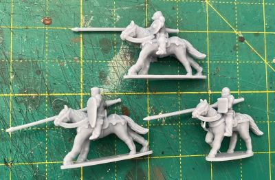 3D printed Early Knights 
These are quite early Eskice-designed figures, and may well be more suited to printing in 10mm as they are a bit basic in 15mm.  The more recent sculpts look like they could be better at 15mm than these.
Keywords: efknights