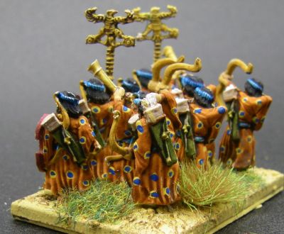 Apple Bearers in Ceremonial Dress
The front ranks are the Command pack of Immortals in Ceremonial dress, with a few archers shoehorned in behind them
