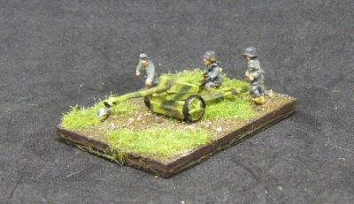 Pak 40
Crew may be a random selection from various companies
