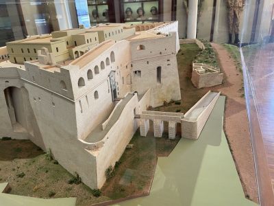 A castle model
