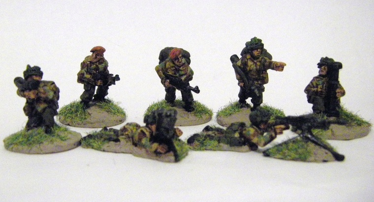 20mm (or 1/72nd) scale modern metal wargames figures